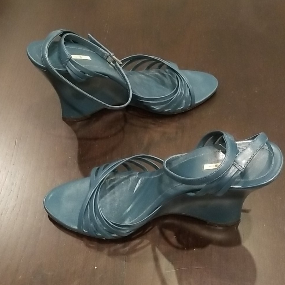 Max Studio, womans size 9m wedge